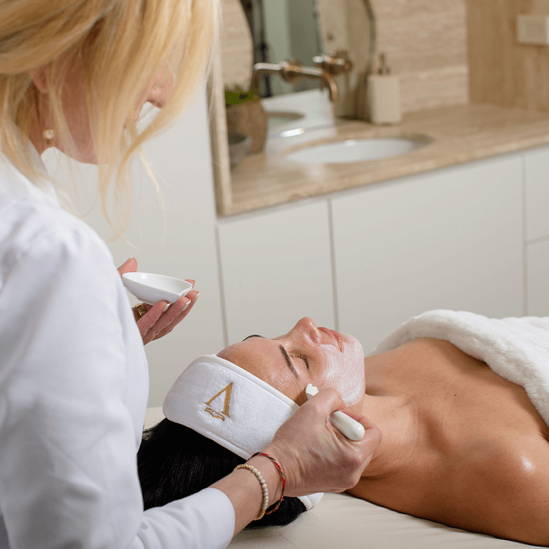 Environ Facial. Image of Kataryna giving facial treatment.